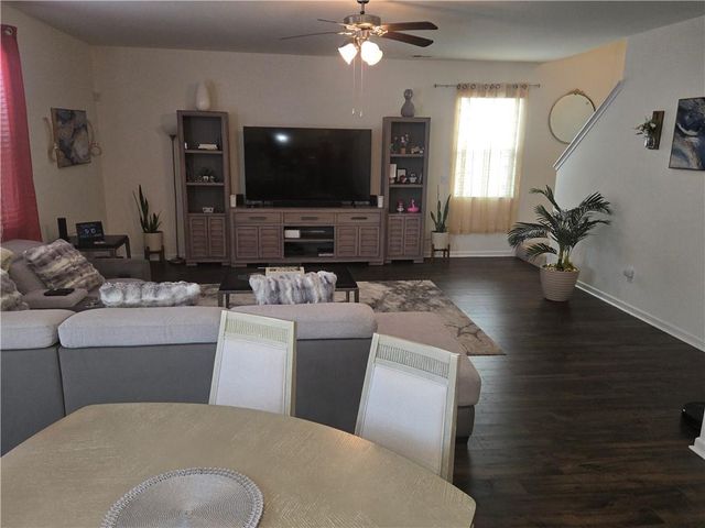 220 Montgomery Drive, Stockbridge, GA 30281