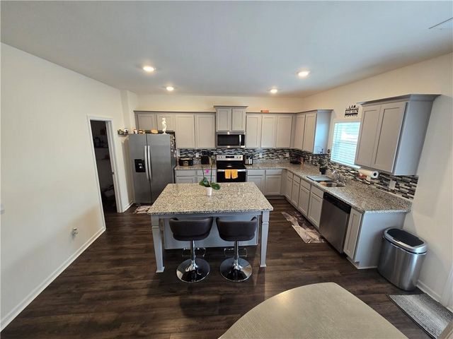 220 Montgomery Drive, Stockbridge, GA 30281