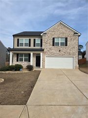 220 Montgomery Drive, Stockbridge, GA 30281