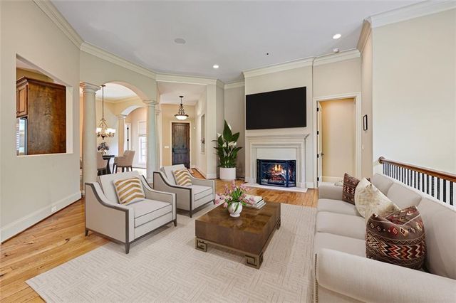 3313 W 138th Street, Leawood, KS 66224