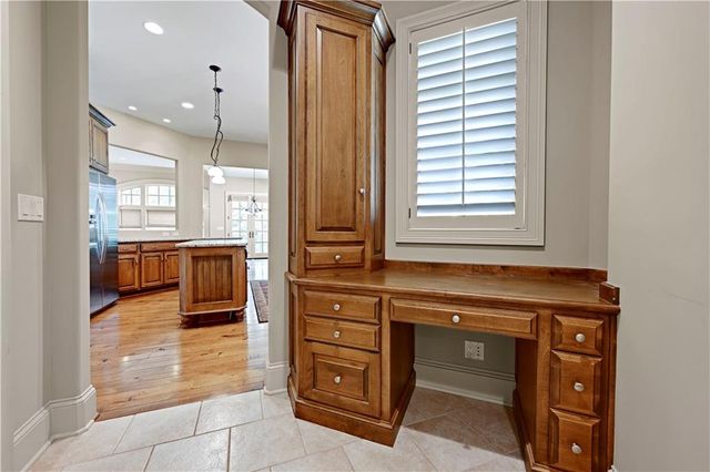 3313 W 138th Street, Leawood, KS 66224
