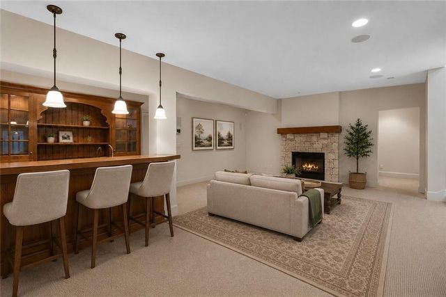 3313 W 138th Street, Leawood, KS 66224