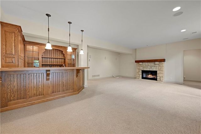 3313 W 138th Street, Leawood, KS 66224
