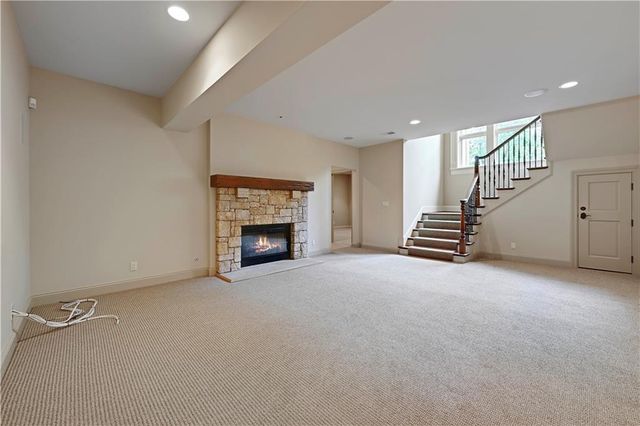 3313 W 138th Street, Leawood, KS 66224