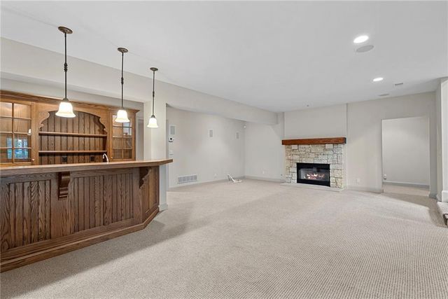 3313 W 138th Street, Leawood, KS 66224