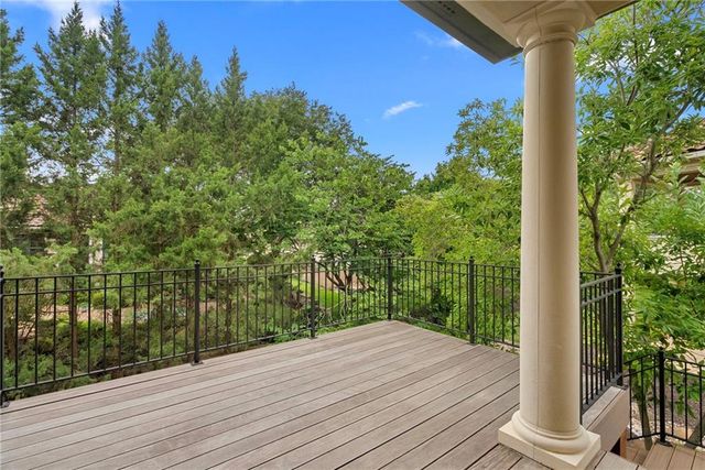 3313 W 138th Street, Leawood, KS 66224