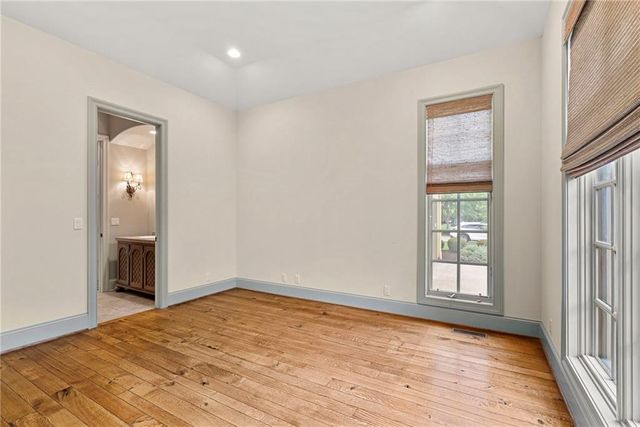 3313 W 138th Street, Leawood, KS 66224