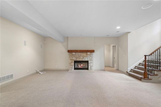 3313 W 138th Street, Leawood, KS 66224