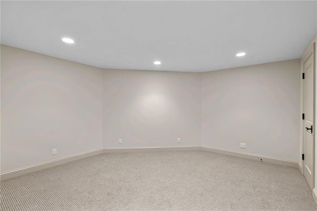 3313 W 138th Street, Leawood, KS 66224