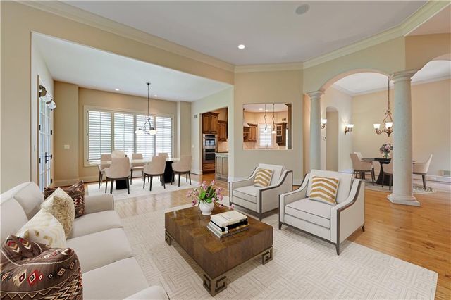 3313 W 138th Street, Leawood, KS 66224