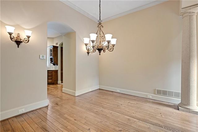 3313 W 138th Street, Leawood, KS 66224