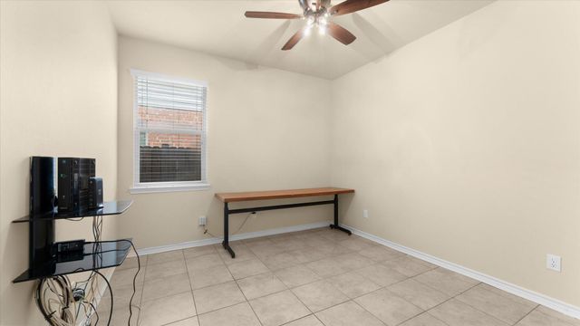 4931 Trailing Clover Court, Houston, TX 77084