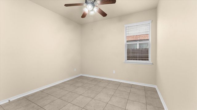 4931 Trailing Clover Court, Houston, TX 77084