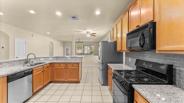 4931 Trailing Clover Court, Houston, TX 77084