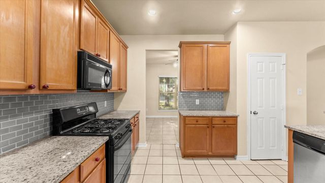 4931 Trailing Clover Court, Houston, TX 77084