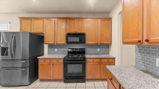 4931 Trailing Clover Court, Houston, TX 77084