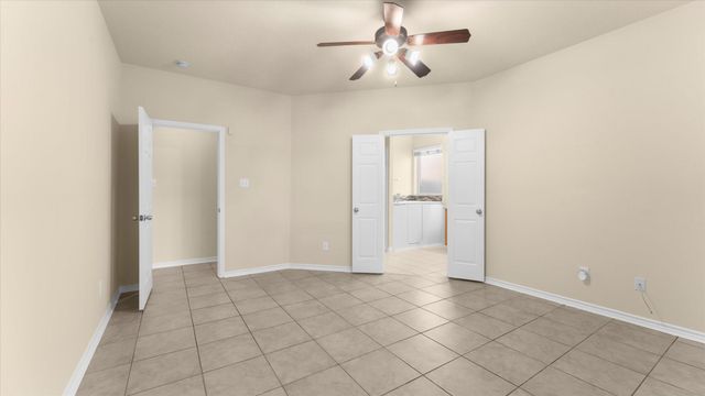 4931 Trailing Clover Court, Houston, TX 77084