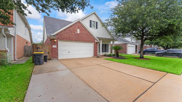 4931 Trailing Clover Court, Houston, TX 77084