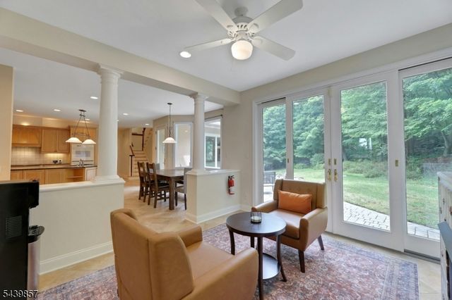 6 Briscoe Chase, Ringwood Boro, NJ 07456