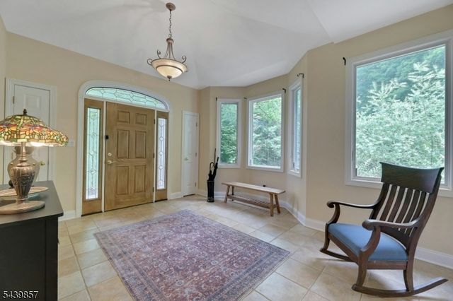 6 Briscoe Chase, Ringwood Boro, NJ 07456