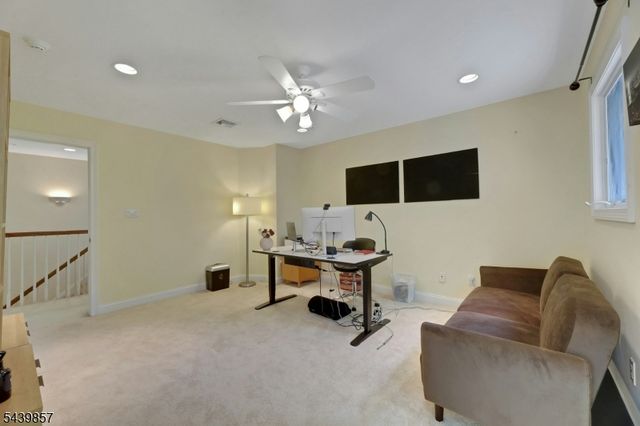 6 Briscoe Chase, Ringwood Boro, NJ 07456