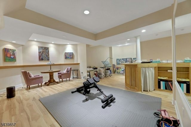 6 Briscoe Chase, Ringwood Boro, NJ 07456