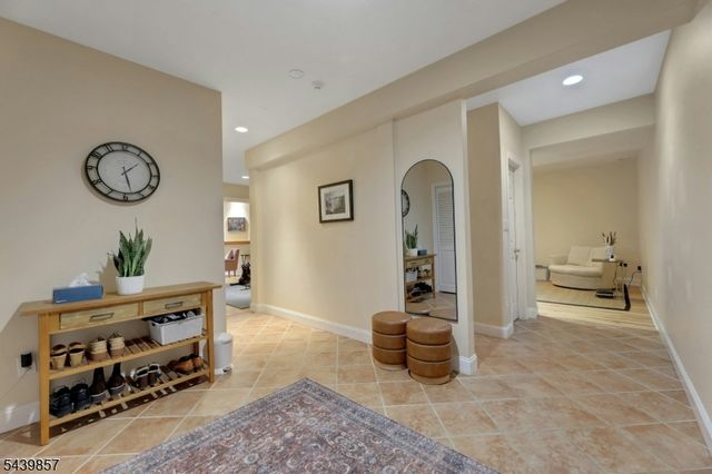 6 Briscoe Chase, Ringwood Boro, NJ 07456