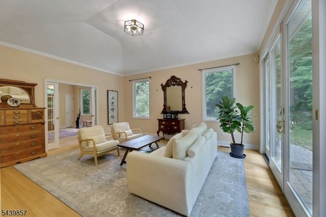 6 Briscoe Chase, Ringwood Boro, NJ 07456
