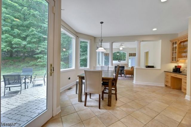 6 Briscoe Chase, Ringwood Boro, NJ 07456