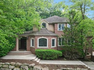 6 Briscoe Chase, Ringwood Boro, NJ 07456