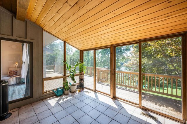 210 Huntingwood Boulevard, Lynchburg, VA 24503