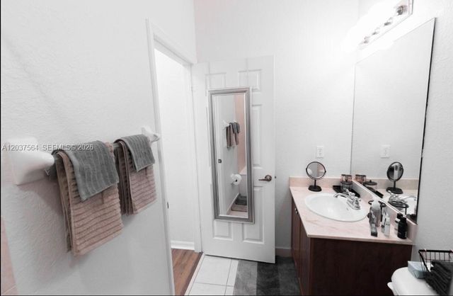 10805 NW 89th Ter 202-4, Doral, FL 33178