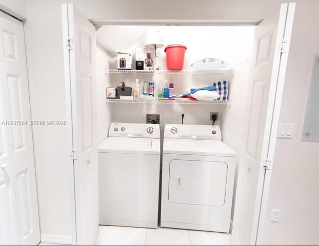 10805 NW 89th Ter 202-4, Doral, FL 33178