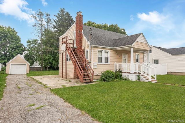 57 Cedar Avenue, Farmingdale, NY 11735