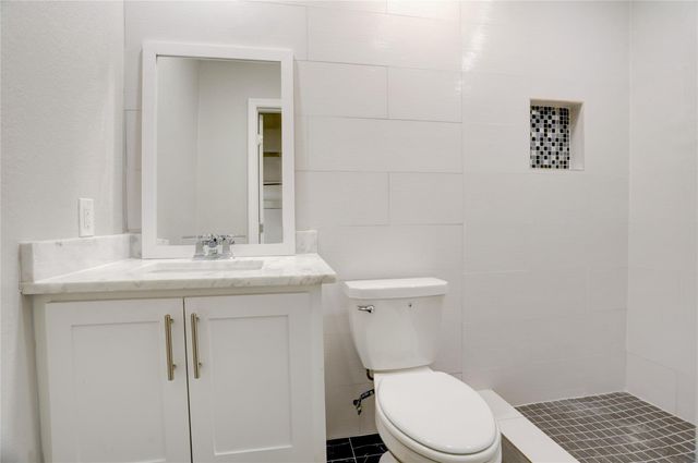 6502 Cypress Point Drive, Houston, TX 77069