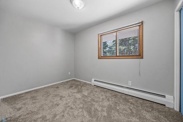 2309 9th Street S, Fargo, ND 58103