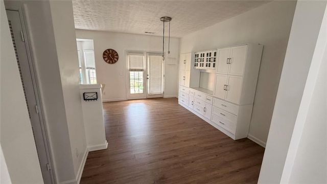 4641 Crawford Oaks Drive, Oakwood, GA 30566