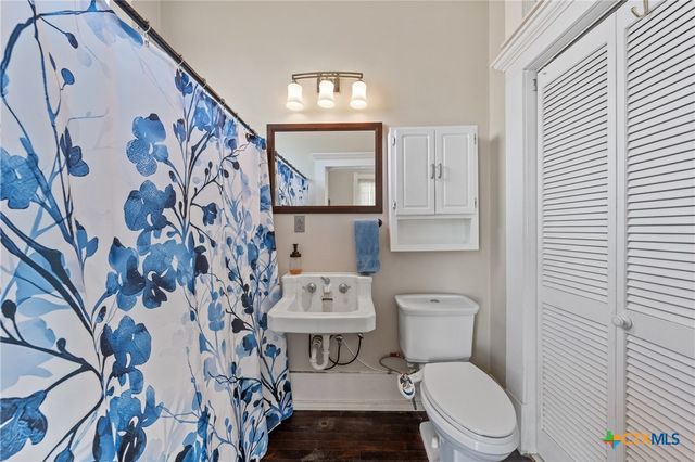 1126 N Wall, Belton, TX 76513