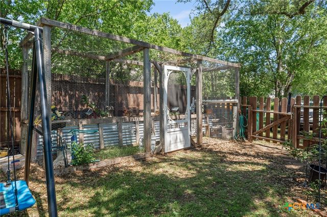 1126 N Wall, Belton, TX 76513