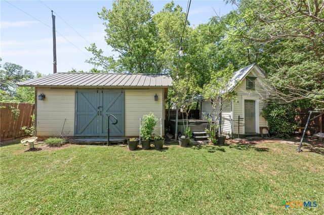 1126 N Wall, Belton, TX 76513