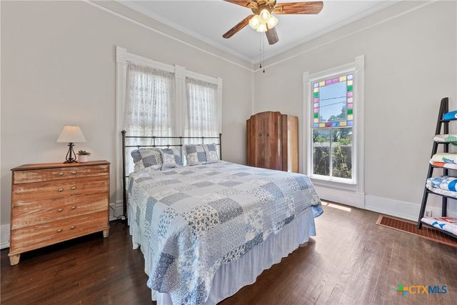 1126 N Wall, Belton, TX 76513