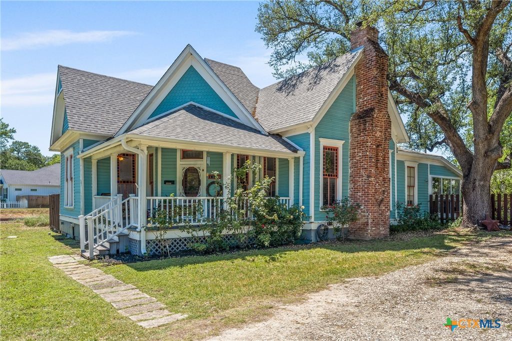1126 N Wall, Belton, TX 76513