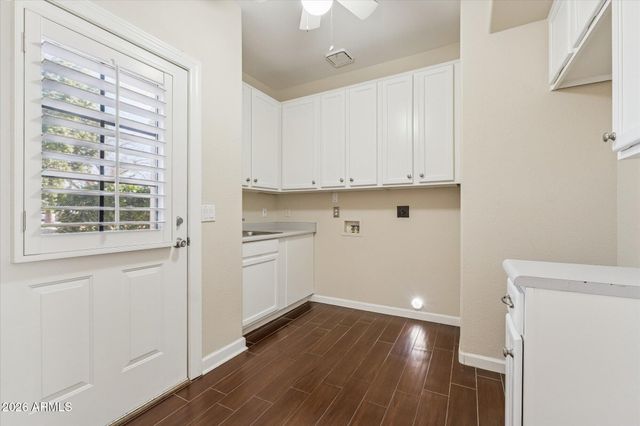 1026 N HERITAGE Street, Gilbert, AZ 85234