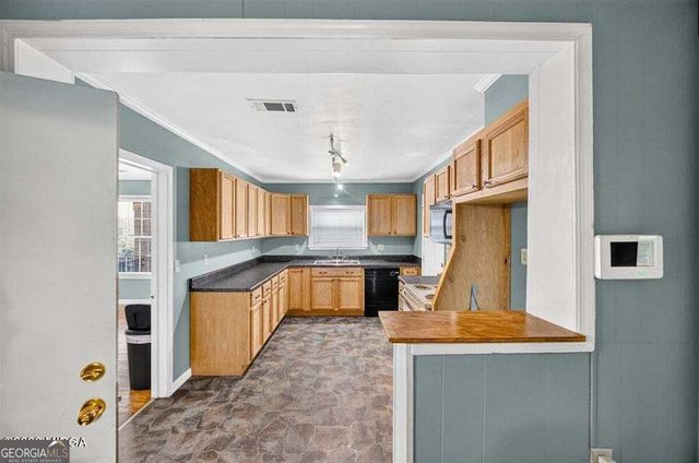 825 Maple Street, Macon, GA 31201