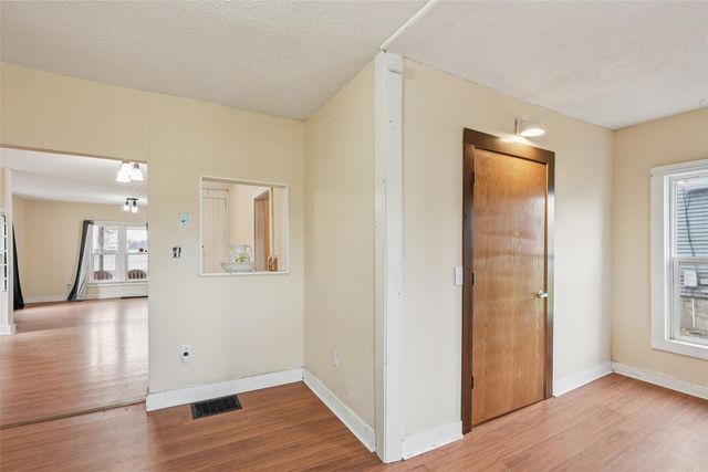 612 Prairie Street, Grinnell, IA 50112