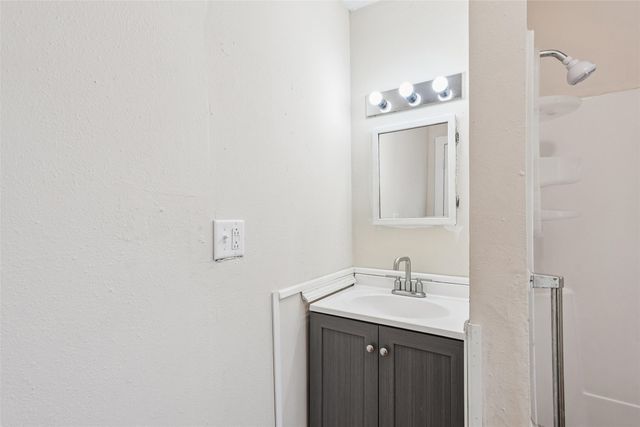 612 Prairie Street, Grinnell, IA 50112