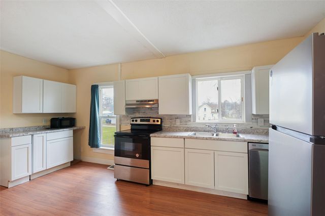 612 Prairie Street, Grinnell, IA 50112