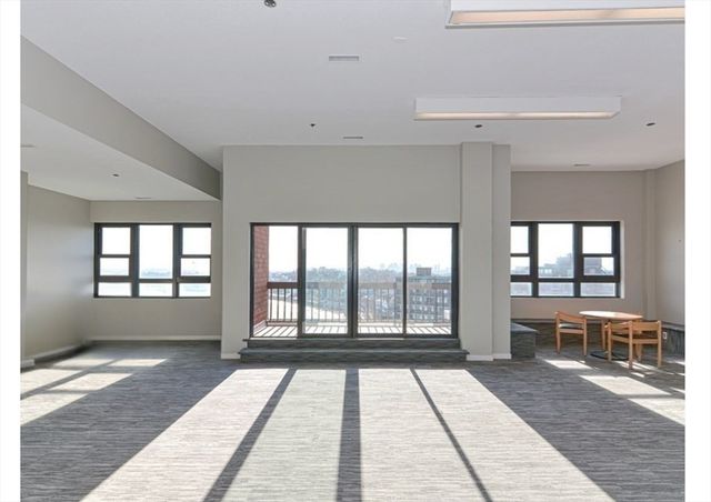 1 Seal Harbor Rd 701, Winthrop, MA 02152