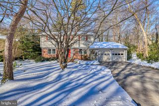 9 PIN OAK DR, Lawrence Township, NJ 08648