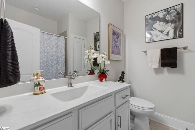 8 Heron Glen Way, Simpsonville, SC 29680